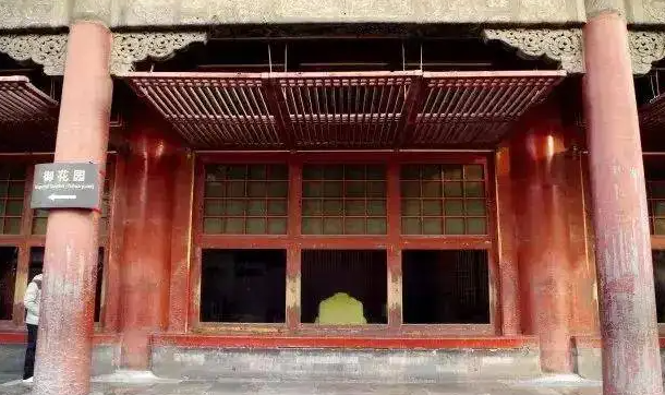 茶山镇支摘仿古门窗的结构特点是怎样的